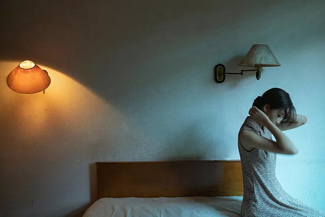 沉浸式环境氛围人像拍摄秘诀