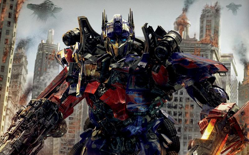 擎天柱的重生:大黄蜂的坚韧与希望