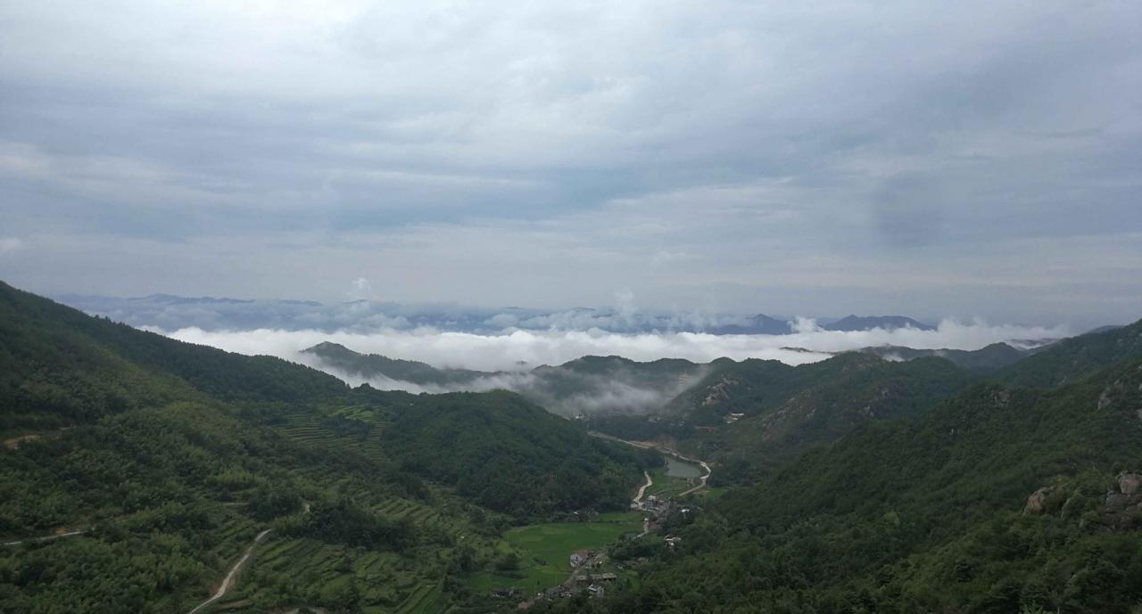 天台山清岚寨露营赏星空