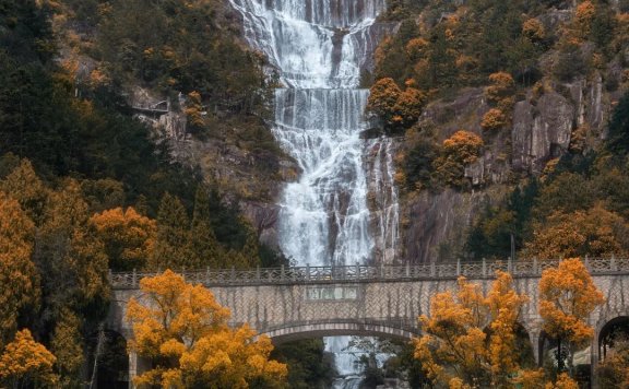 游天台山大瀑布