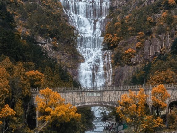 游天台山大瀑布