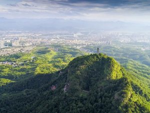 游赤城山有感：探寻自然与文化的和谐交融