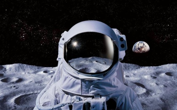 我们的队伍向太阳