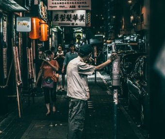 街头拍摄更出彩的10个实用摄影技巧