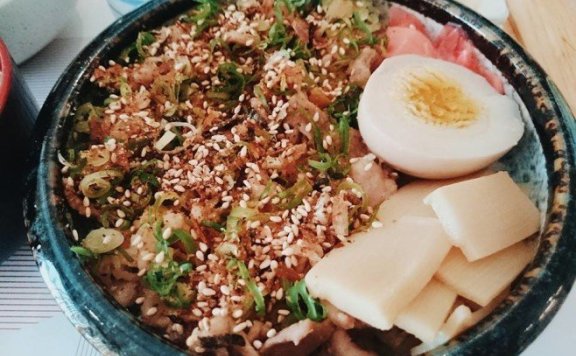 手机拍摄美食的9个小技巧