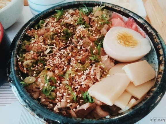 手机拍摄美食的9个小技巧