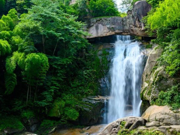 探秘方广寺:五百罗汉传说的起源与传承丨文化·天台